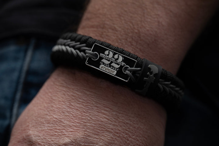 22 A Day Paracord Bracelet VIP